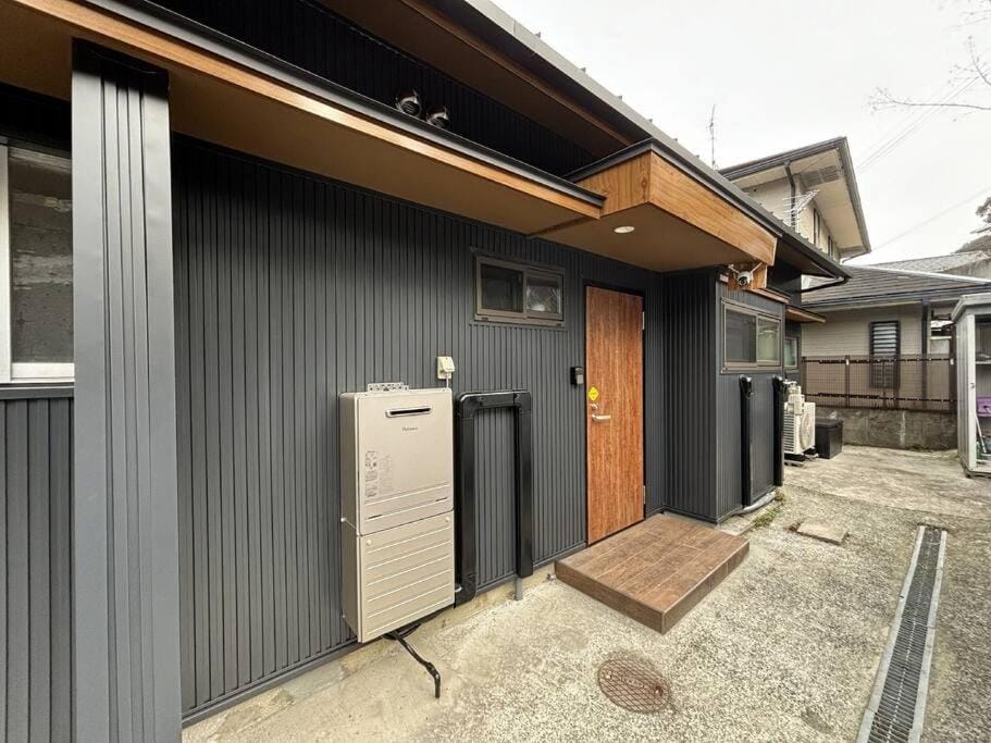 熊本駅乃桜 Apartment in Japan