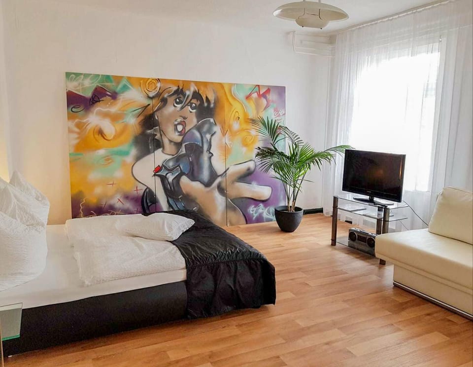 Bed, TV and multimedia, Living room, Photo of the whole room, Bedroom
