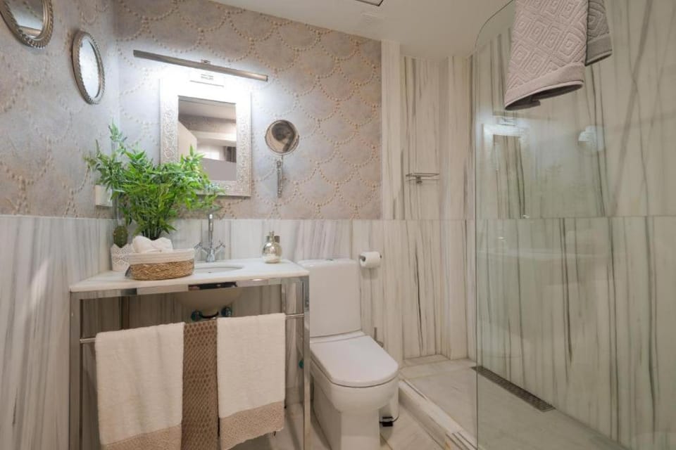 Moriscos Luxury Suite Apartment in Granada
