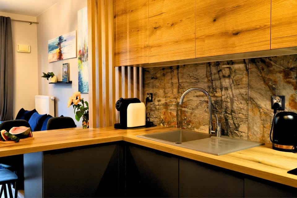 Coffee/tea facilities, Kitchen or kitchenette
