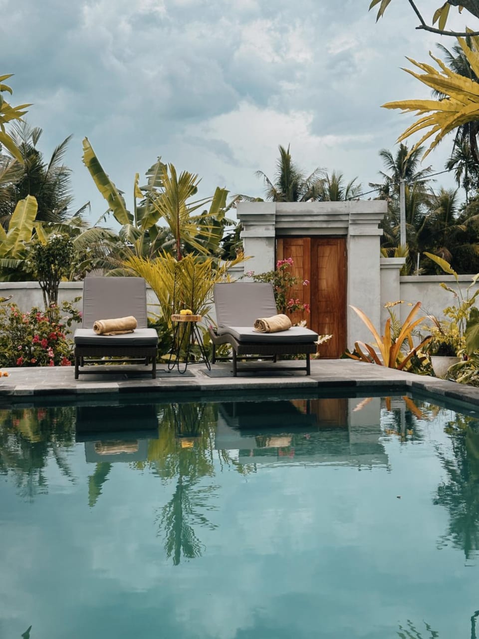 Pool view, Swimming pool