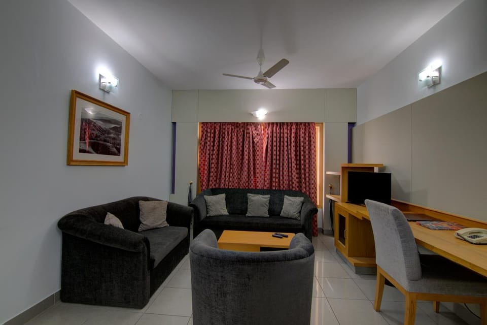 Living room, Seating area