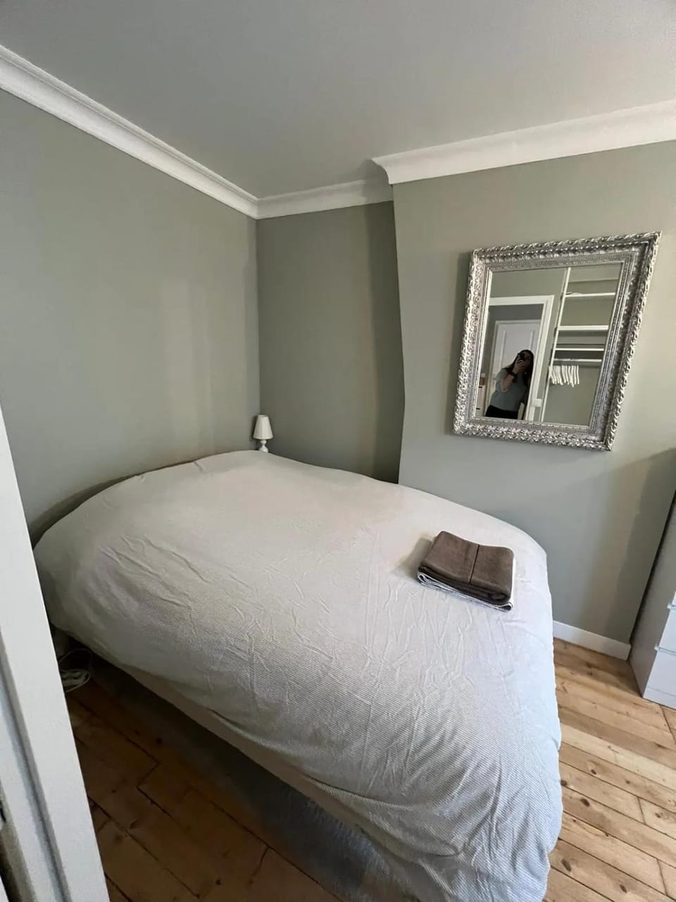 Very cosy flat center of Montmartre Apartment in Paris