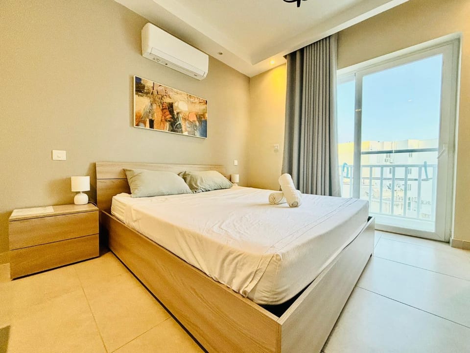 Bedroom, air conditioner