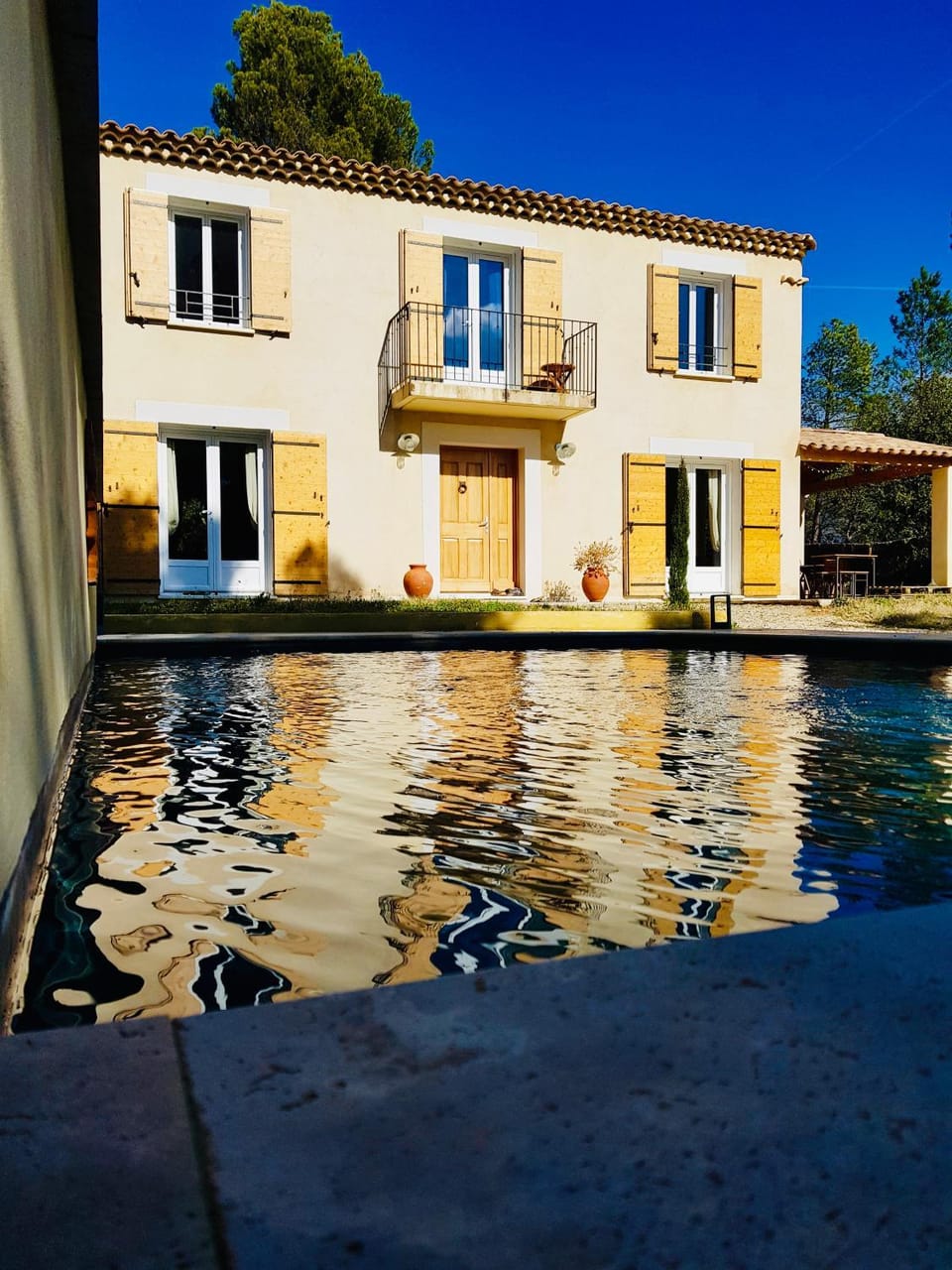Property building, Pool view, Swimming pool
