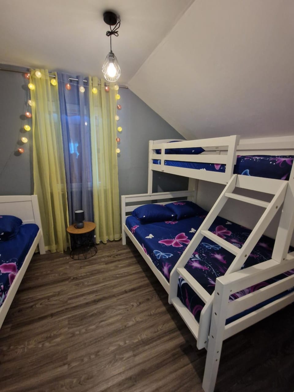 Bed, Photo of the whole room, Bedroom, bunk bed