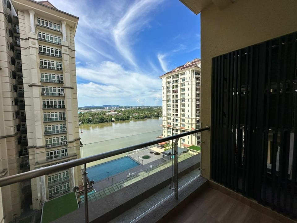Good view stay Apartment in Kuching