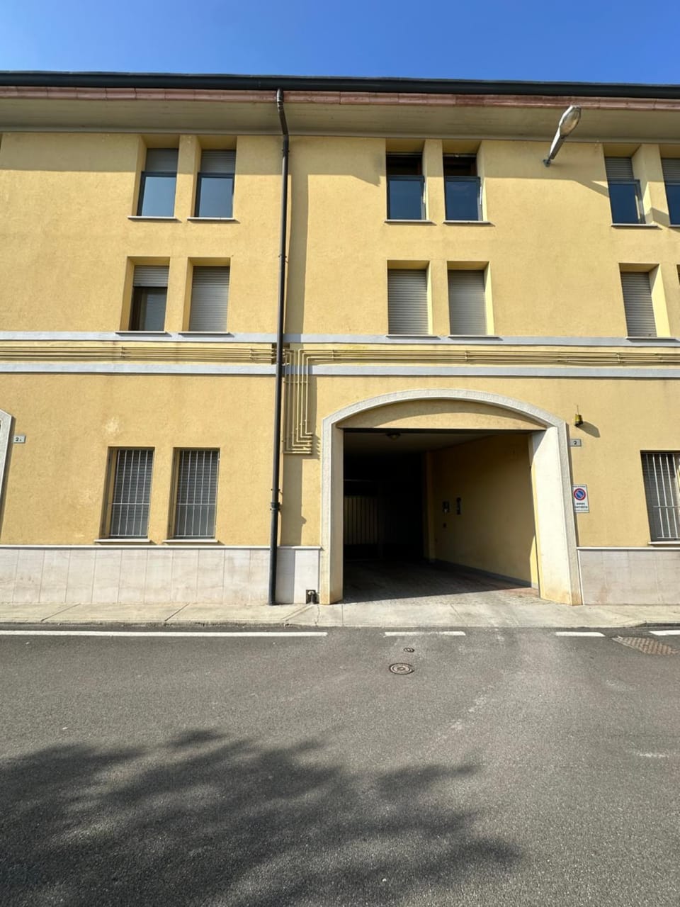 Property building, Facade/entrance