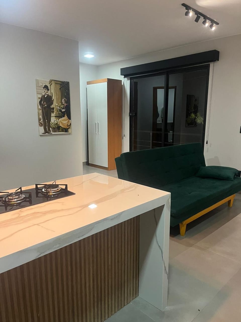 Kitchen or kitchenette, Living room, Seating area