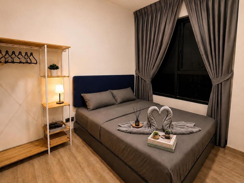 Midvalley Southkey Mosaic Greyline Residence JB CIQ 2BR 8pax Apartment in Johor Bahru
