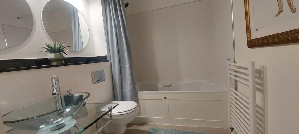 Elegantly Refurbed 2BD in Shankill - 3km from Bray Apartment in Dublin