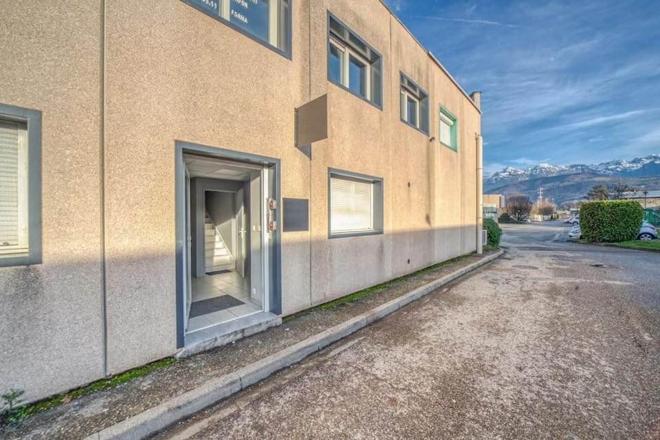 22 - Tout équipé tout confort et central Apartment in Meylan