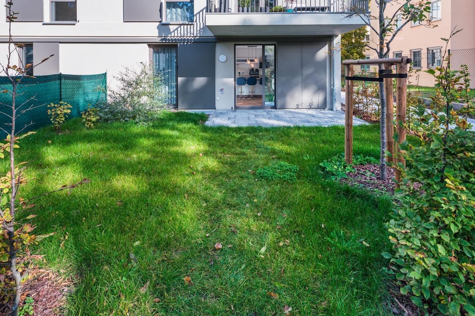 Garden, Balcony/Terrace