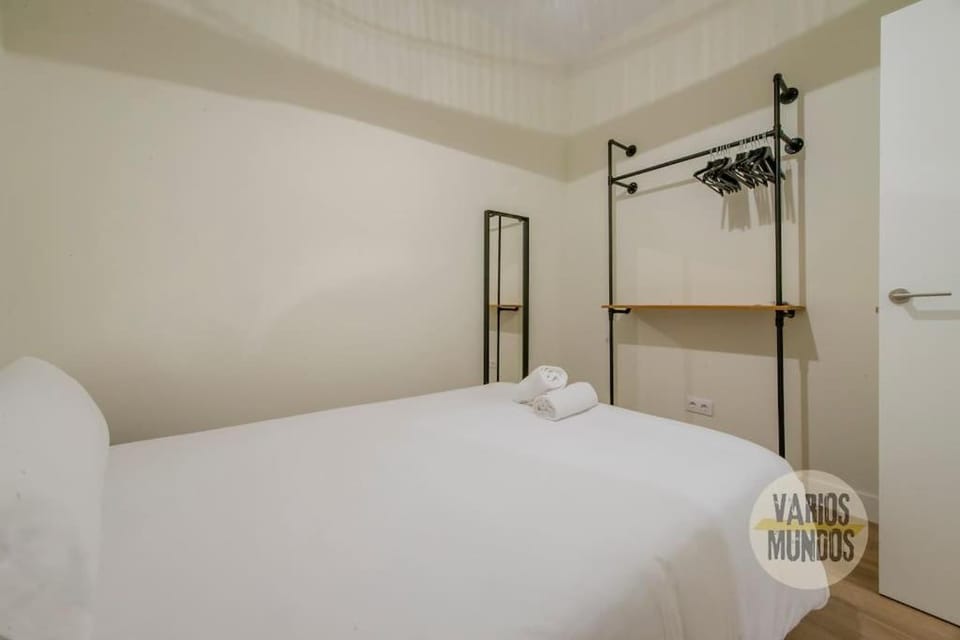 Bed, Bedroom, wardrobe