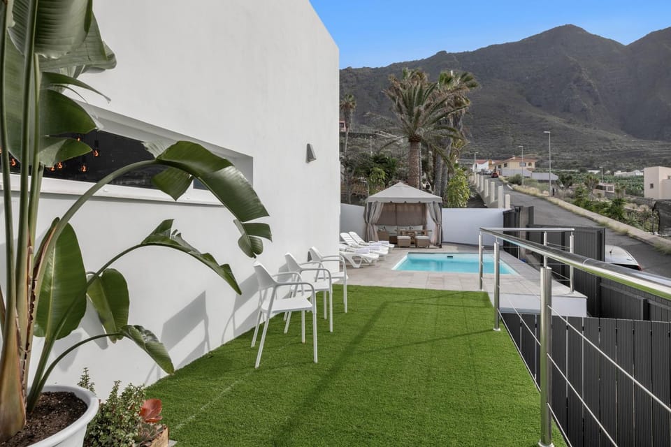 Property building, Living room, Swimming pool