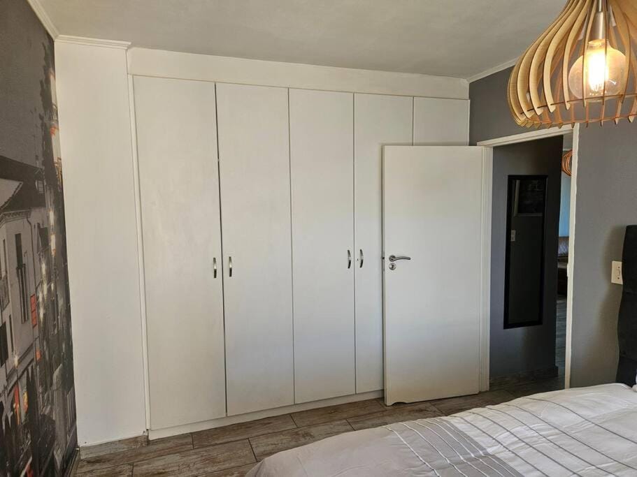 SS Luxury Apartments Island Club Apartment in Cape Town