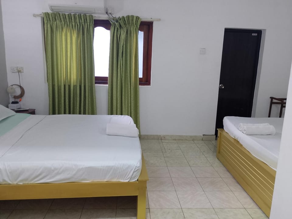 Ro Rich Villa Hotel in Negombo