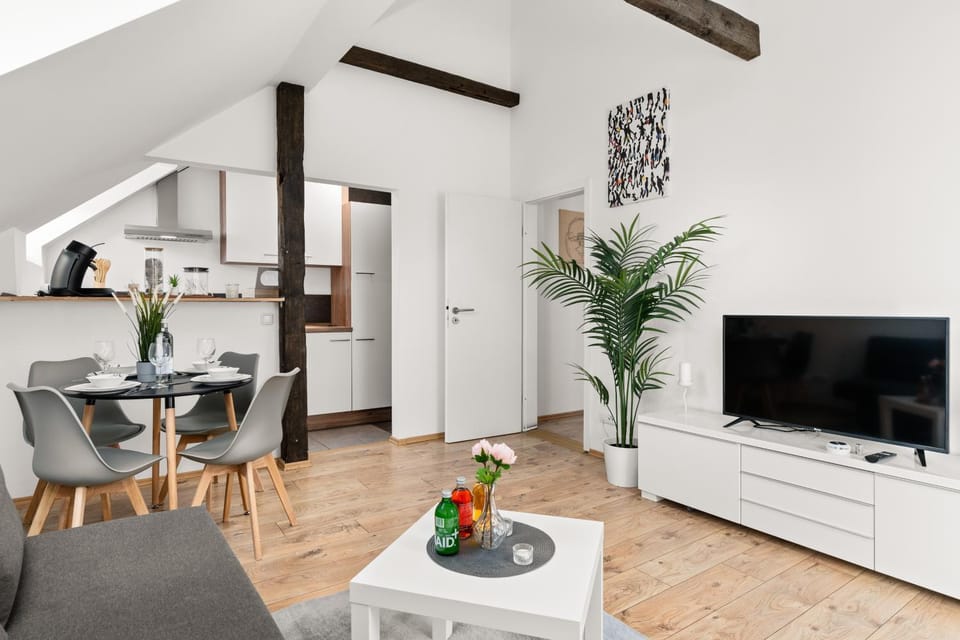 Kitchen or kitchenette, Living room, Dining area, kitchen
