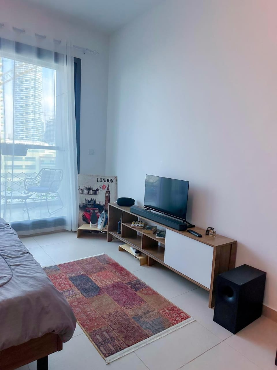 Communal lounge/ TV room, TV and multimedia, Living room