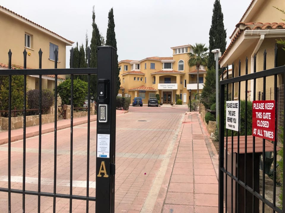Property building, Property logo or sign, Logo/Certificate/Sign, Location, Parking