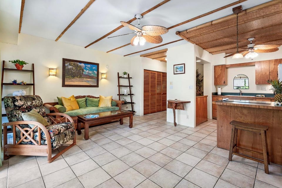 Kona Plaza#221 House in Holualoa