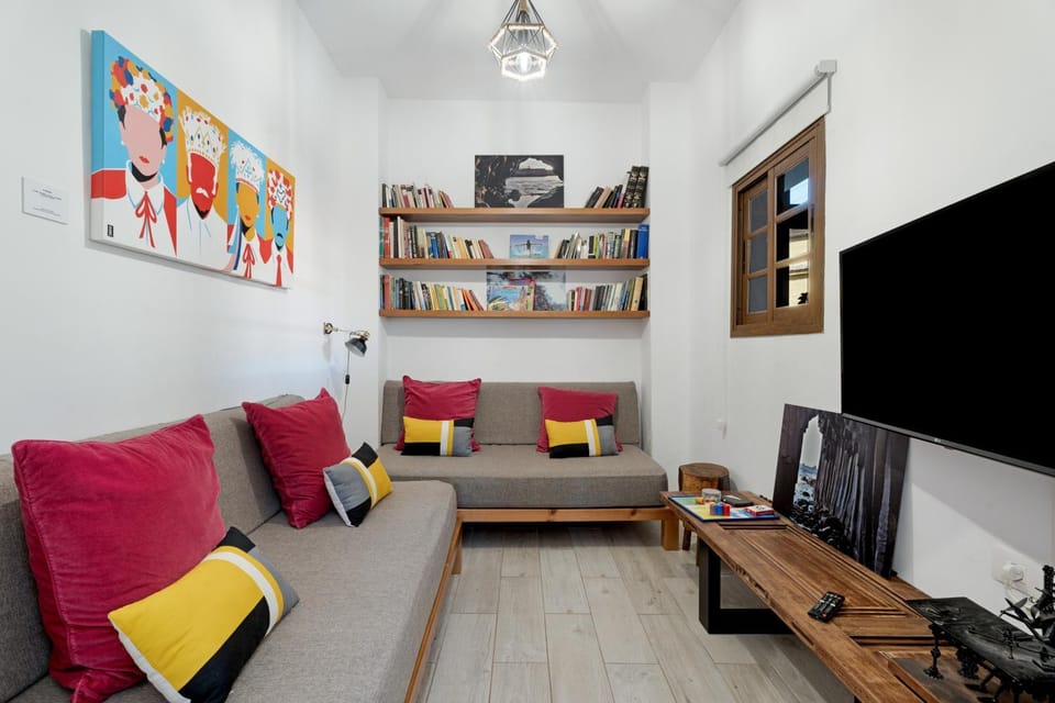 Property building, Living room