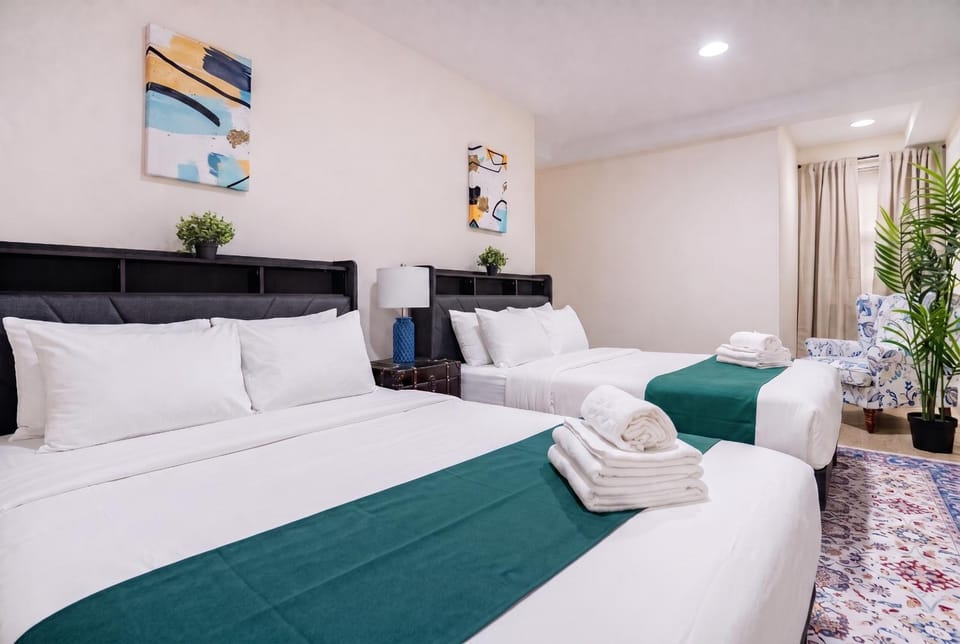 3 Bedroom Cozy Home in Manhattan Valley Apartment in Upper West Side
