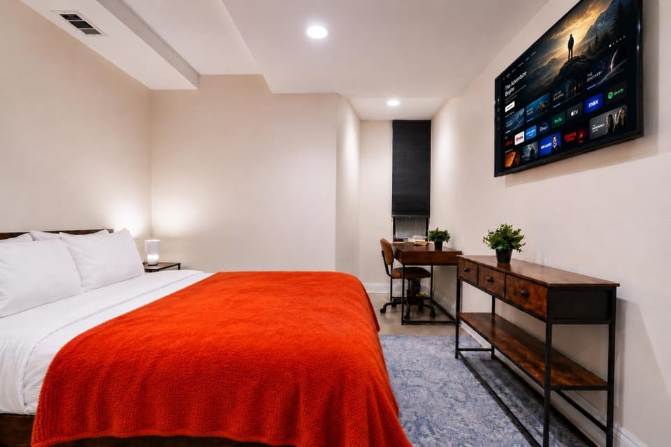 3 Bedroom Cozy Home in Manhattan Valley Apartment in Upper West Side