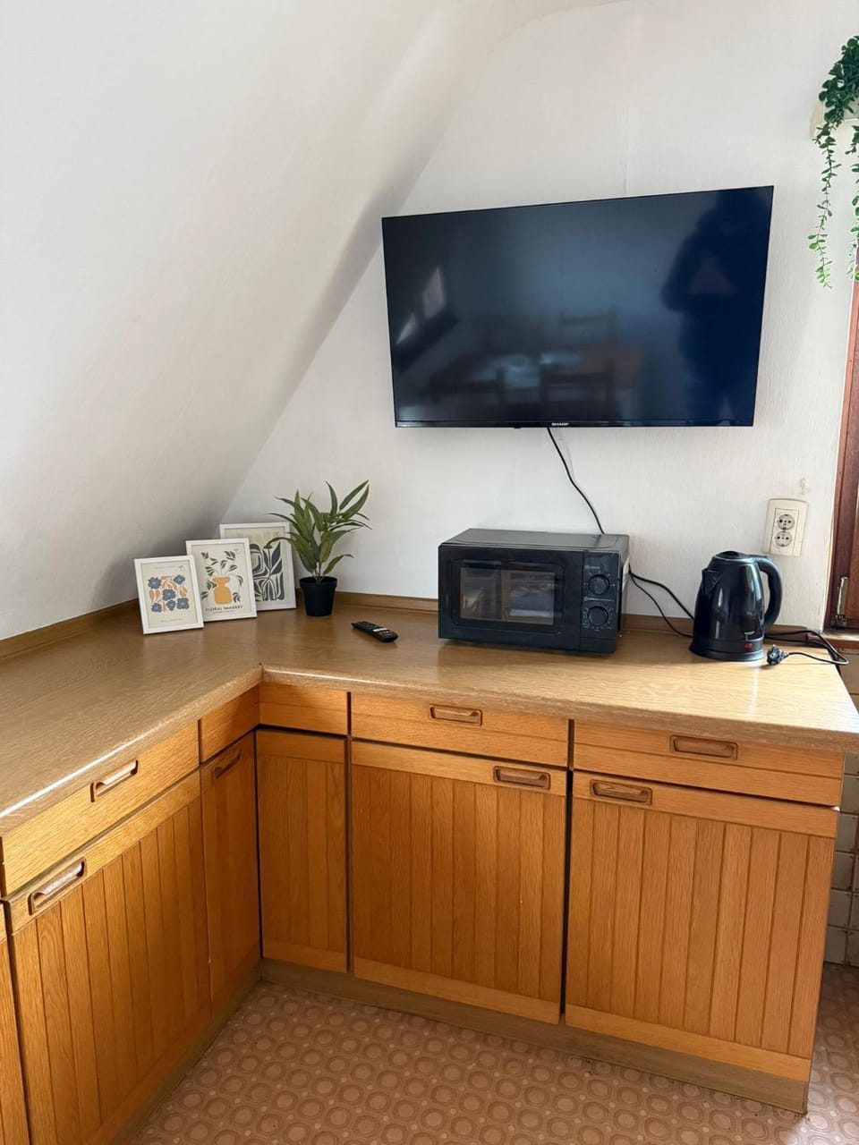 TV and multimedia, kitchen