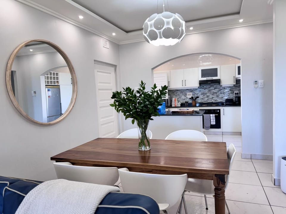7 The Bay - Ballito Beachfront Apartment Apartment in Dolphin Coast
