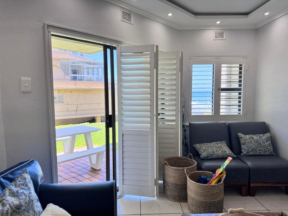 7 The Bay - Ballito Beachfront Apartment Apartment in Dolphin Coast