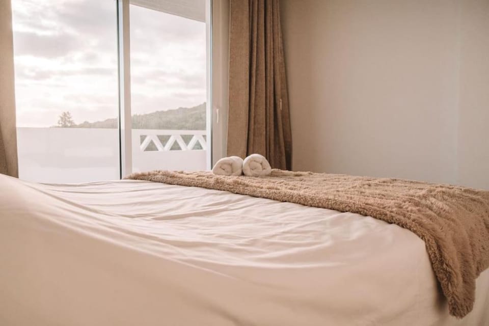 Cristo Rei Ocean View Apartment in Caniço