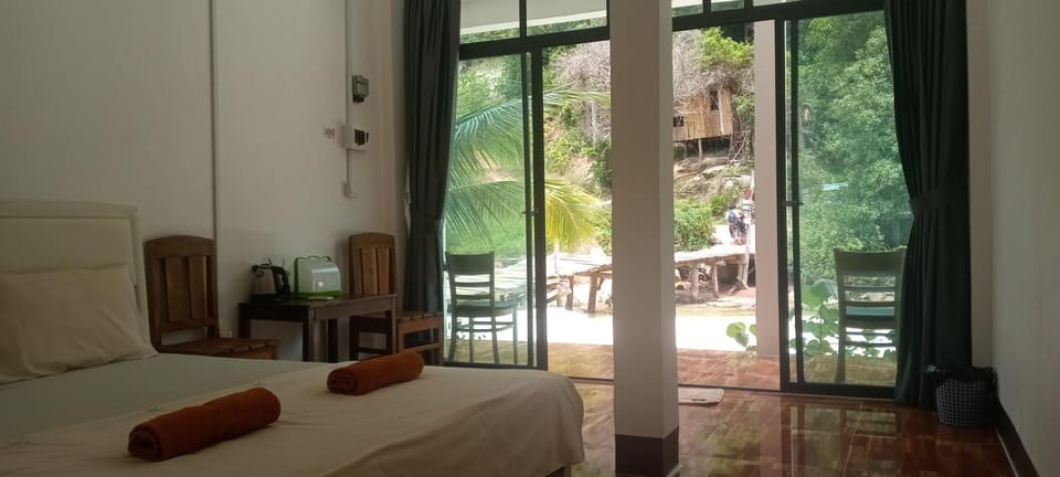 water fall resort soksan Apartment in Sihanoukville