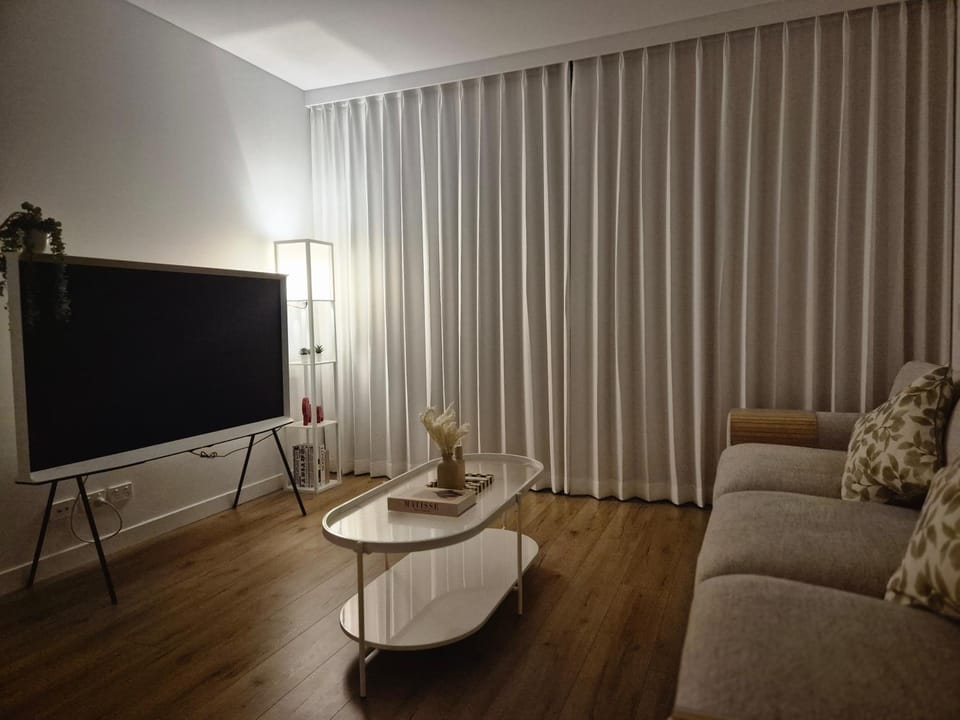 Modern 3 Bed apt near Lidcombe station Apartment in Lidcombe