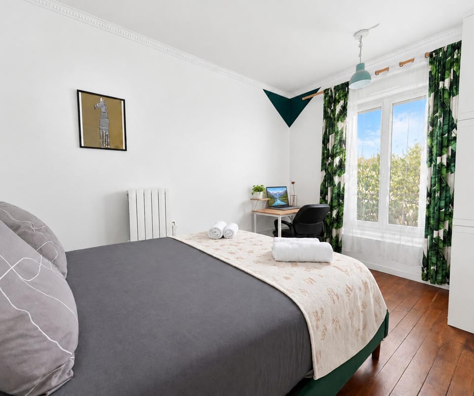 Joli deux pièces porte de Paris Apartment in Île-de-France