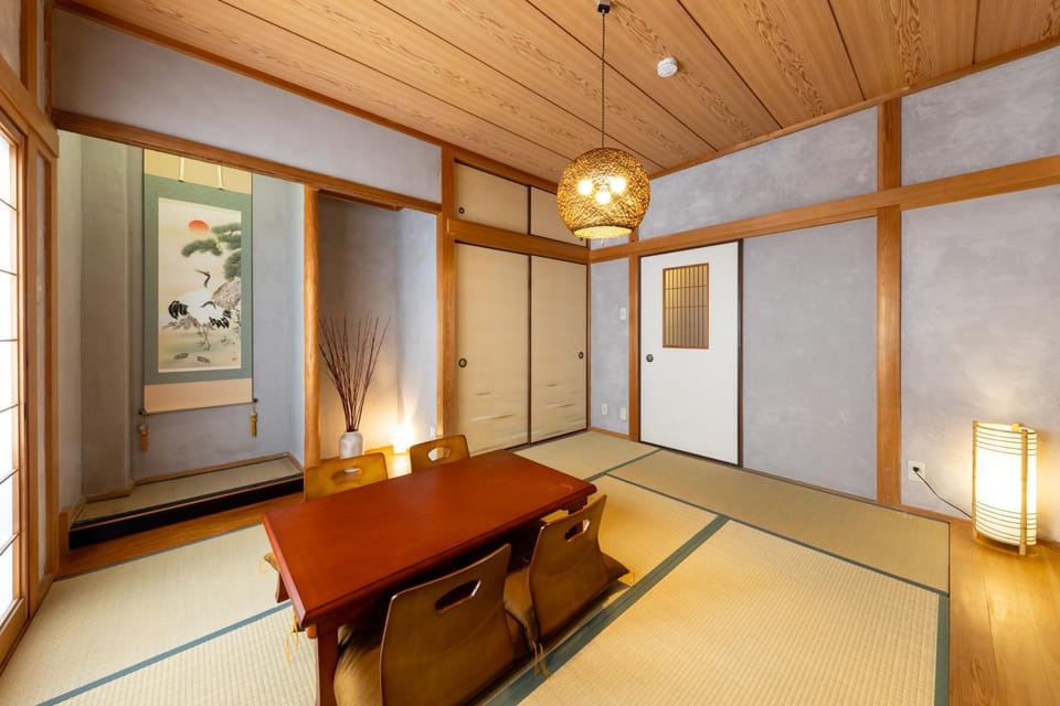 Living room, Photo of the whole room