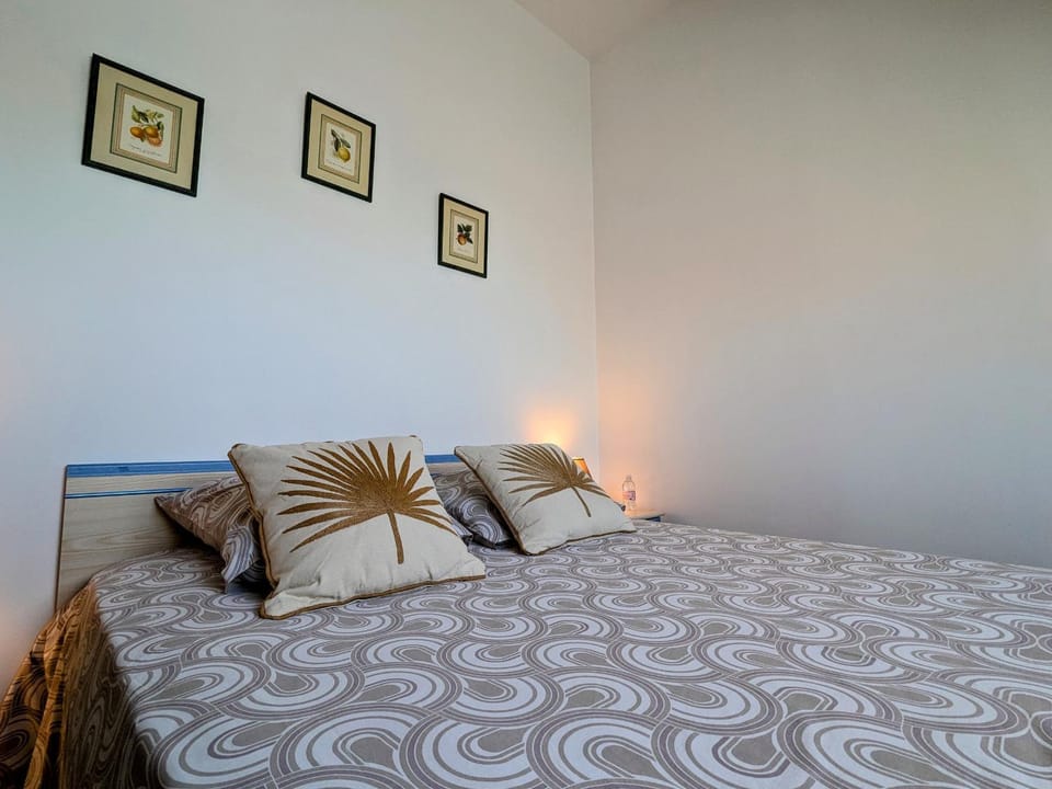 Chambre cosy avec coin salon et petit-déjeuner inclus - FR-1-591-687 Bed and Breakfast in Centre-Val de Loire