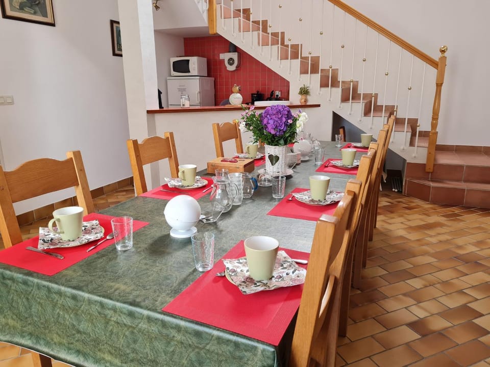 Chambres spacieuses près de Beaugency, petit-déjeuner inclus - FR-1-590-455 Bed and Breakfast in Centre-Val de Loire