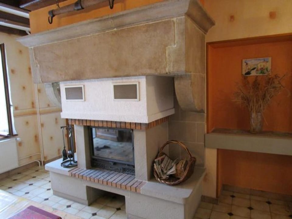 Maison familiale avec cheminée, jardin et WiFi à Esley, Vosges - FR-1-589-743 House in Vosges