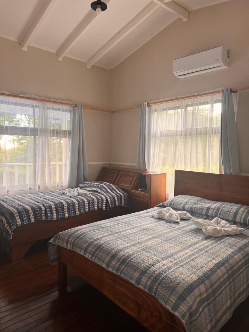 Tivives kikala Lodge House in Alajuela Province
