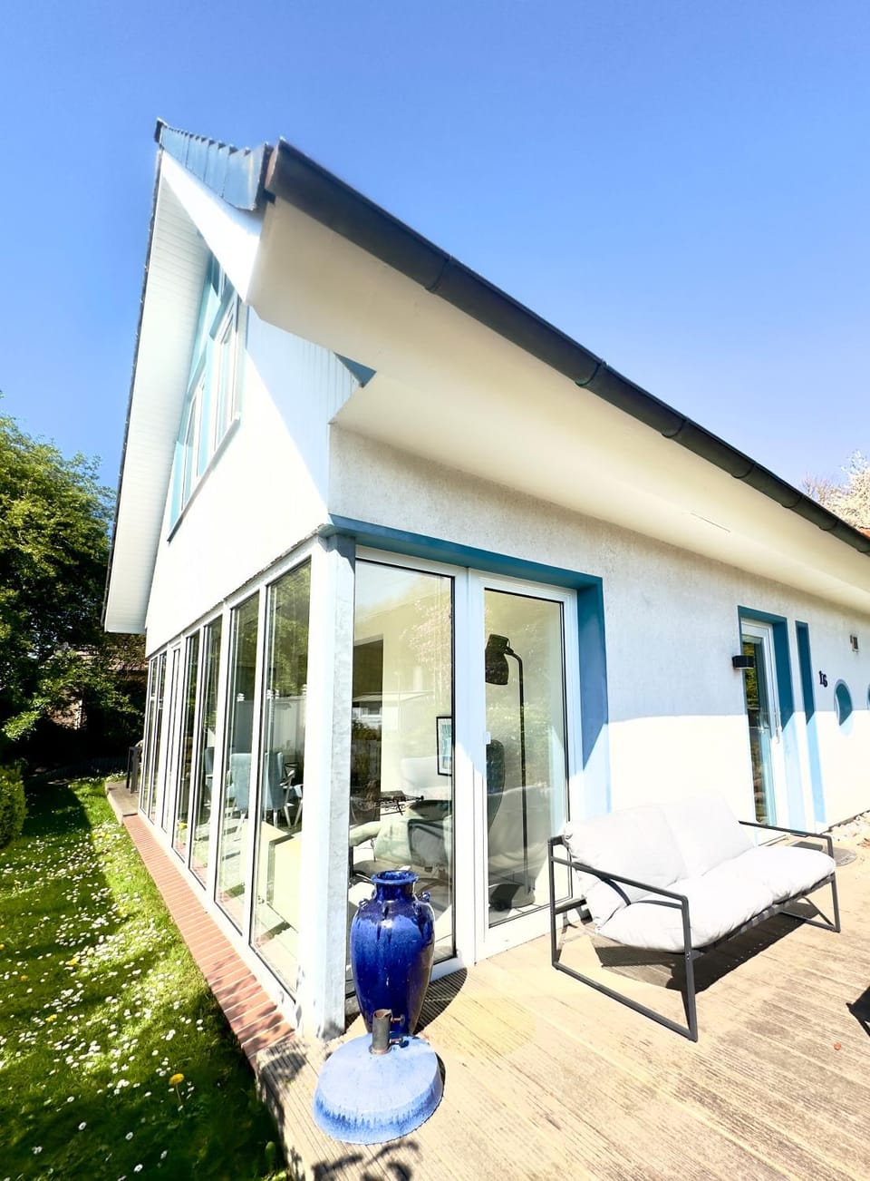 Property building, Garden