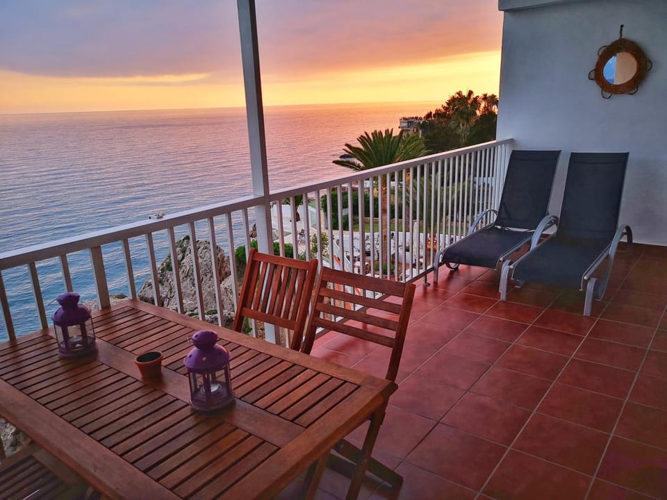 Balcony/Terrace, Sea view, Sunset