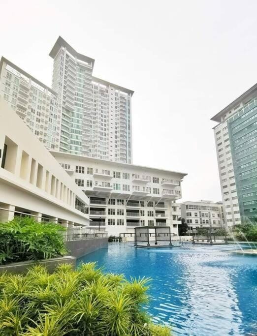 Andrea at Solinea Ayala Apartment in Lapu-Lapu City