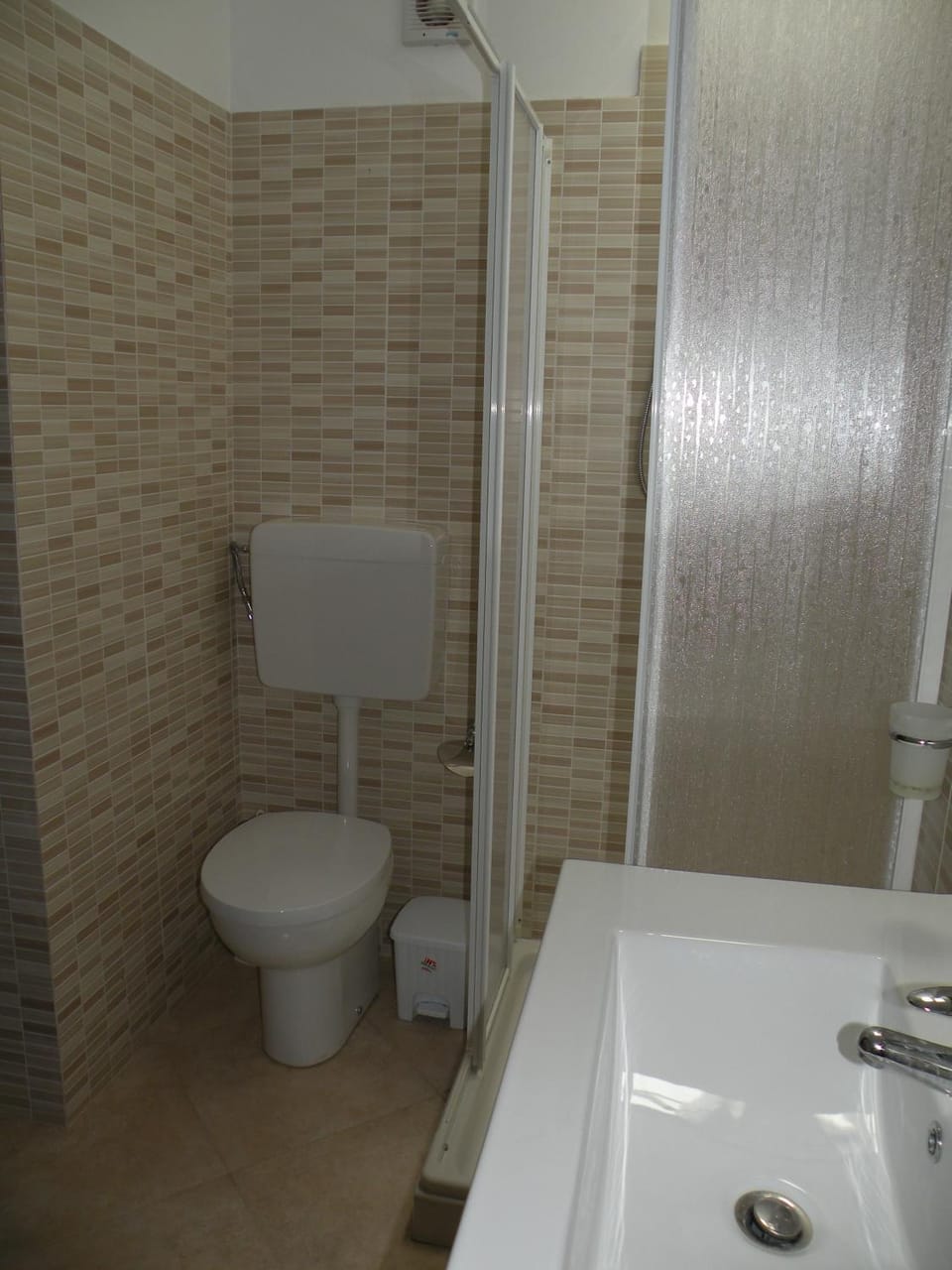 Shower, Toilet, Bathroom, bidet