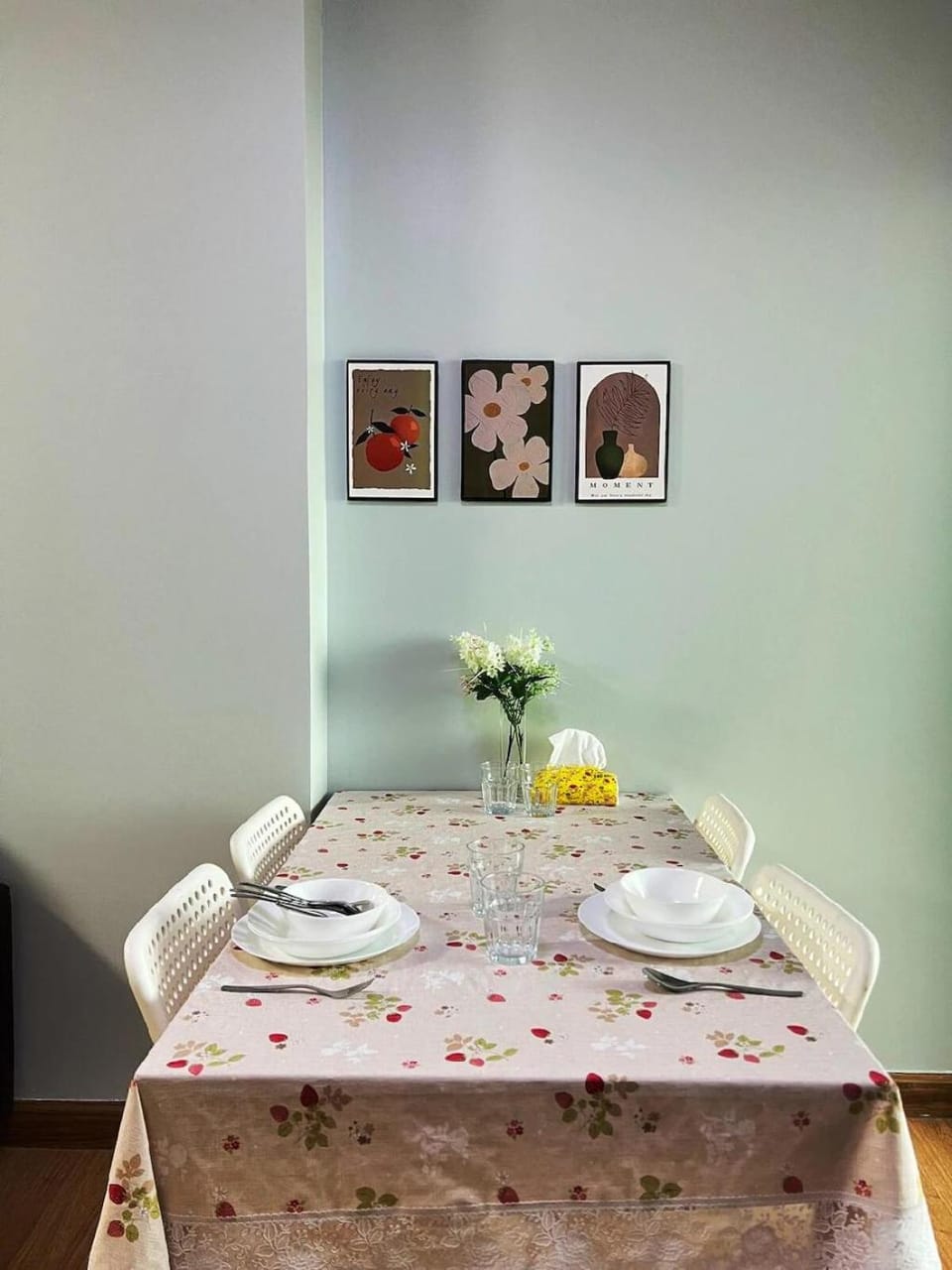 Decorative detail, Dining area