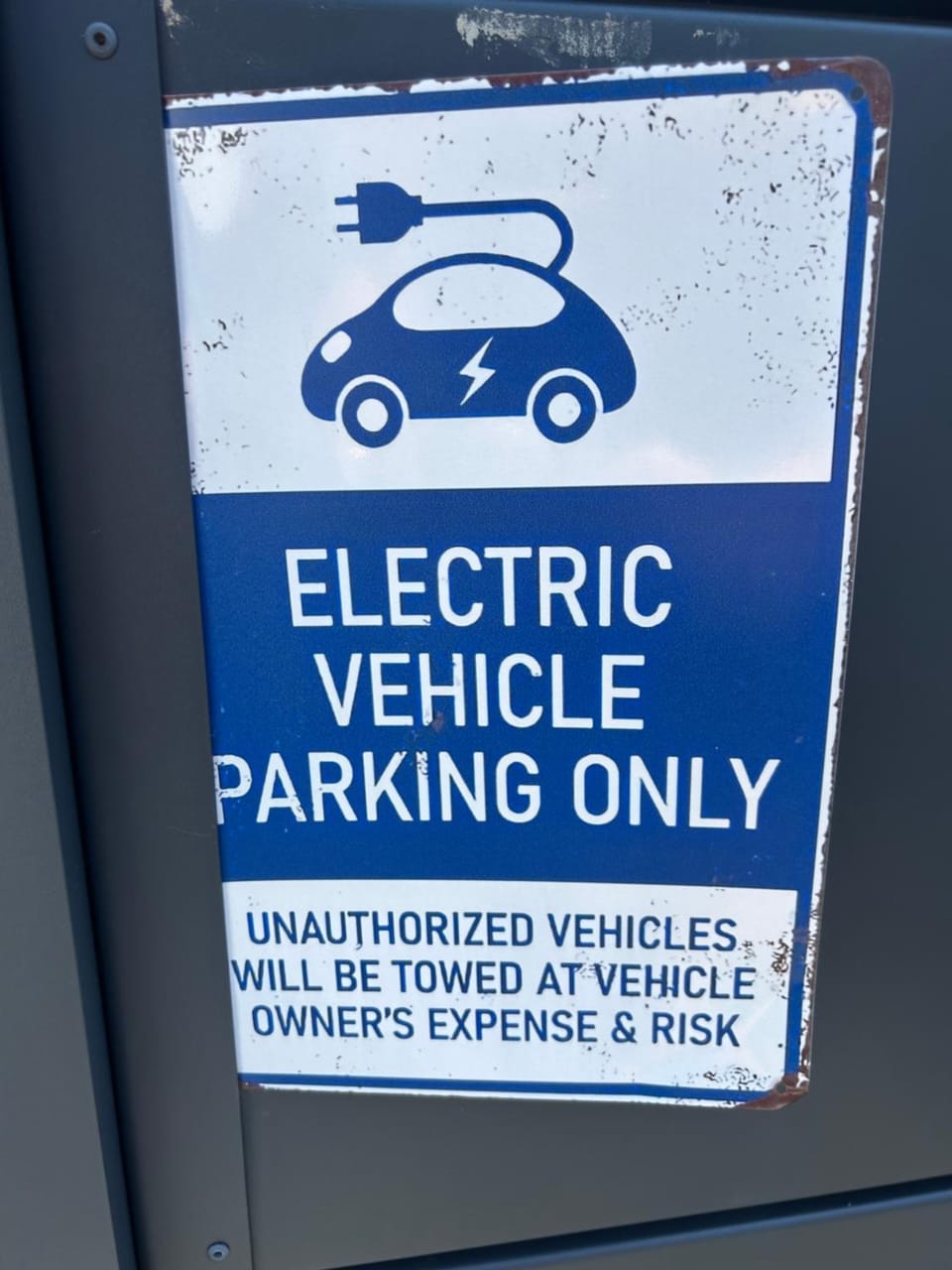 CASA BOX PREMIUM free garage Apartment in Slovenia