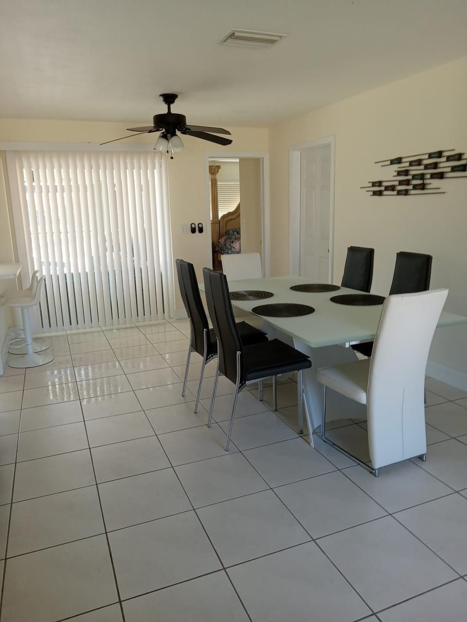 villa - Sleeps 6 & sports boat Villa in Cape Coral