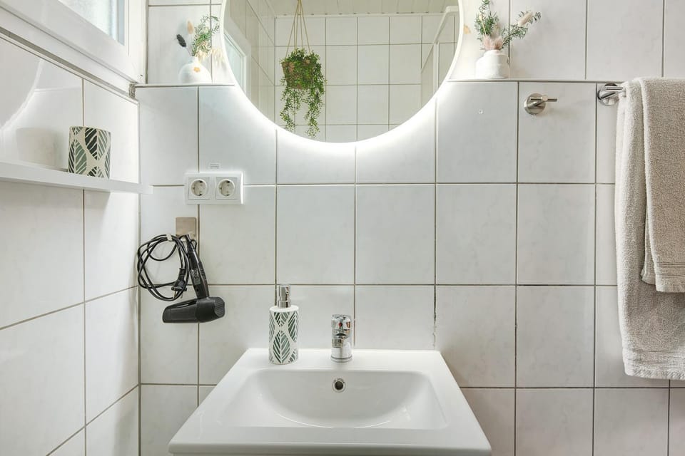 Bathroom, Living room