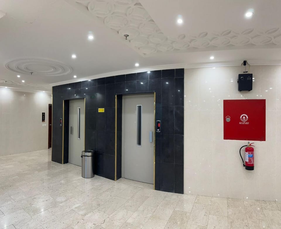 elevator