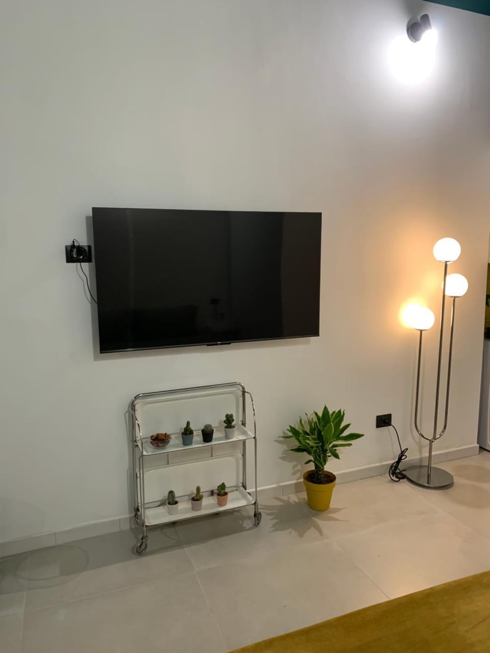 TV and multimedia, Evening entertainment